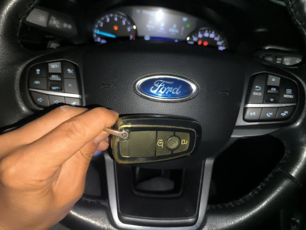 Ford Explorer 2020, 94500 км, за 20951 USD - фото 9