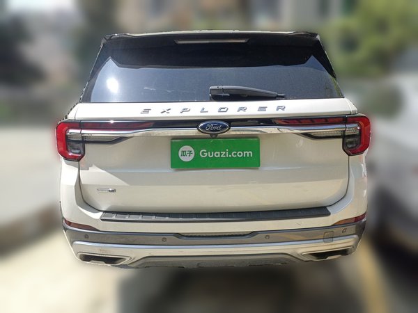 Ford Explorer 2023, 12300 км, за 36131 USD