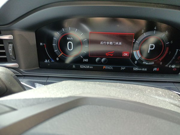 Ford Explorer 2023, 12300 км, за 36131 USD - фото 20