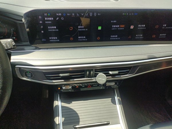 Ford Explorer 2023, 12300 км, за 36131 USD - фото 14