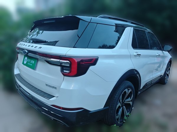 Ford Explorer 2023, 21400 км, за 37826 USD - фото 13