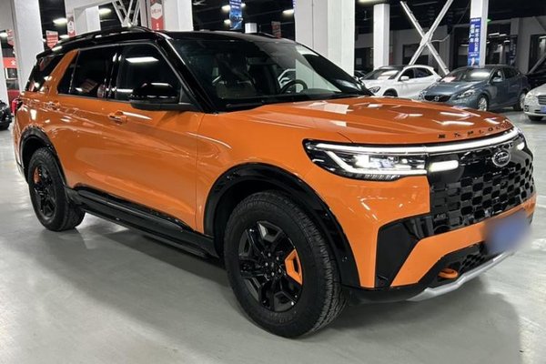 Ford Explorer 2023, 9000 км, за 43479 USD