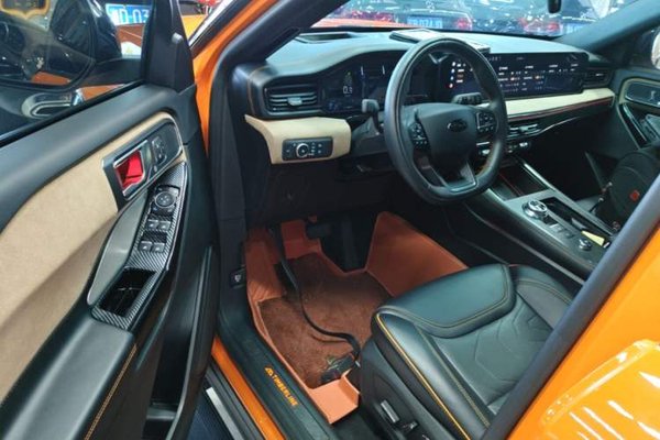 Ford Explorer 2024, 19000 км, за 45992 USD - фото 18