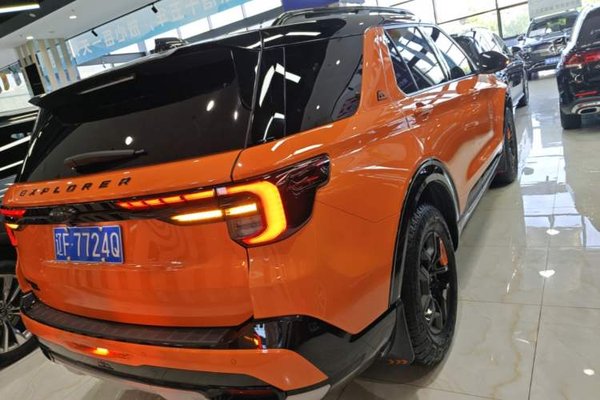 Ford Explorer 2024, 19000 км, за 45992 USD - фото 6