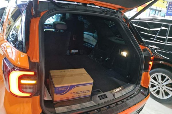 Ford Explorer 2024, 19000 км, за 45992 USD - фото 22