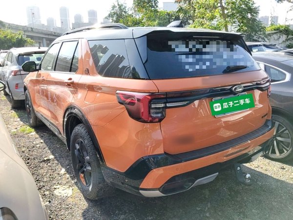 Ford Explorer 2024, 9000 км, за 44521 USD