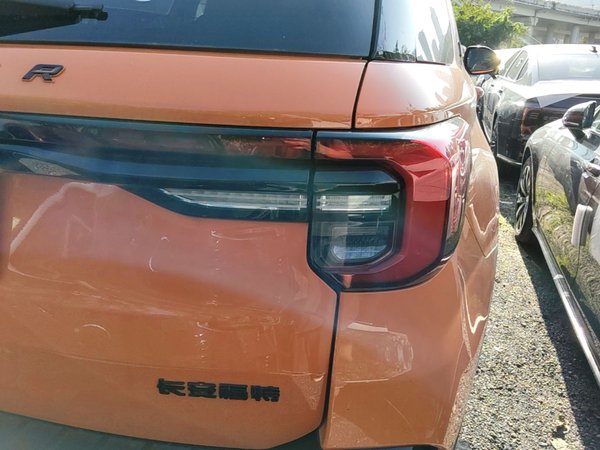 Ford Explorer 2024, 9000 км, за 44521 USD - фото 7