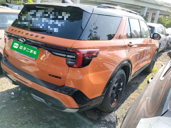 Ford Explorer 2024, 9000 км, за 44521 USD - фото 6