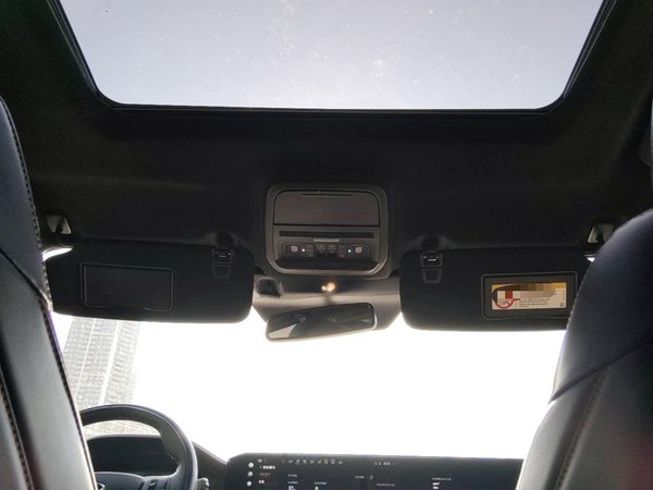 Ford Explorer 2024, 9000 км, за 44521 USD - фото 21