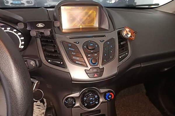 Ford Fiesta 2013, 73800 км, за 3757 USD - фото 16