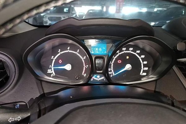 Ford Fiesta 2013, 73800 км, за 3757 USD - фото 15
