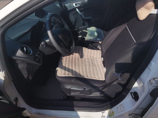 Ford Fiesta 2013, 82300 км, за 3802 USD - фото 16