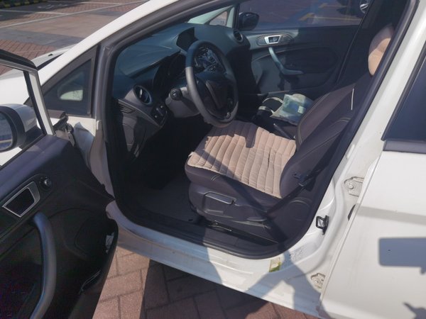 Ford Fiesta 2013, 82300 км, за 3802 USD - фото 17