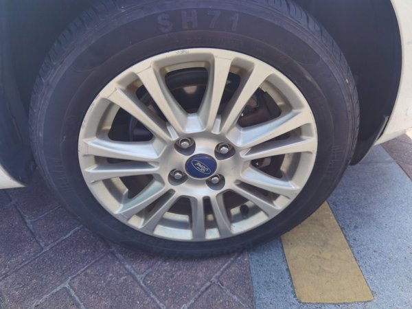 Ford Fiesta 2013, 82300 км, за 3802 USD - фото 8