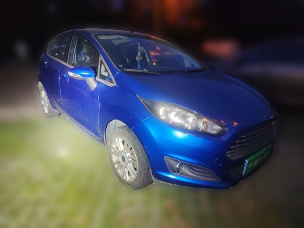 Ford Fiesta 2013, 41200 км, за 3189 USD