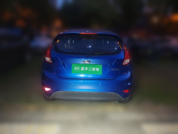 Ford Fiesta 2013, 41200 км, за 3189 USD