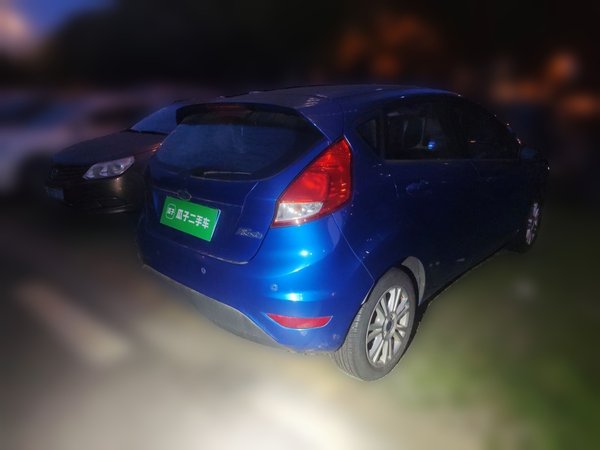 Ford Fiesta 2013, 41200 км, за 3189 USD - фото 6