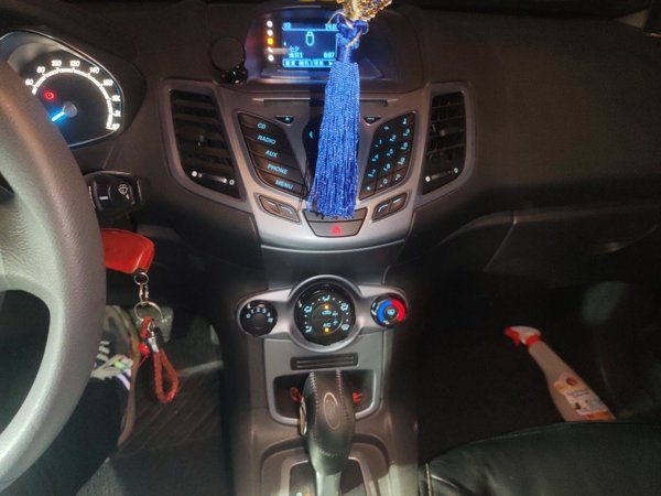 Ford Fiesta 2013, 41200 км, за 3189 USD - фото 14