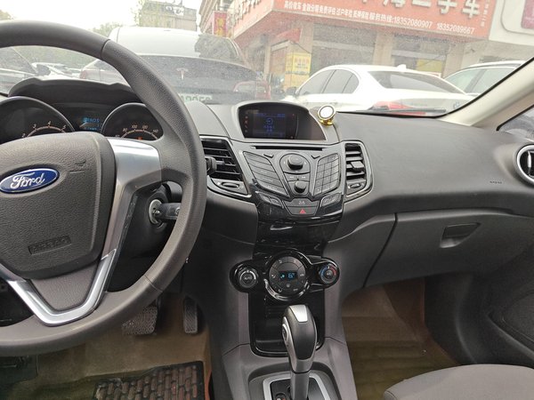 Ford Fiesta 2013, 114000 км, за 4153 USD - фото 16