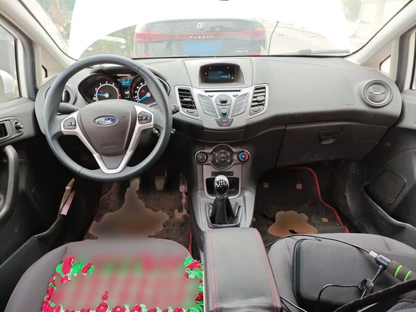 Ford Fiesta 2013, 105100 км, за 3061 USD - фото 10