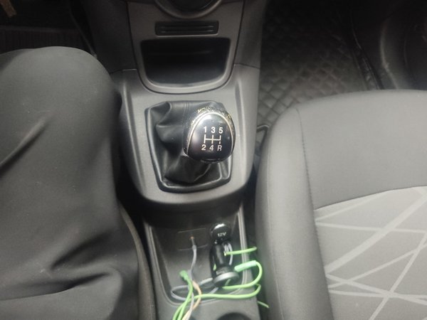 Ford Fiesta 2013, 117400 км, за 3734 USD - фото 13