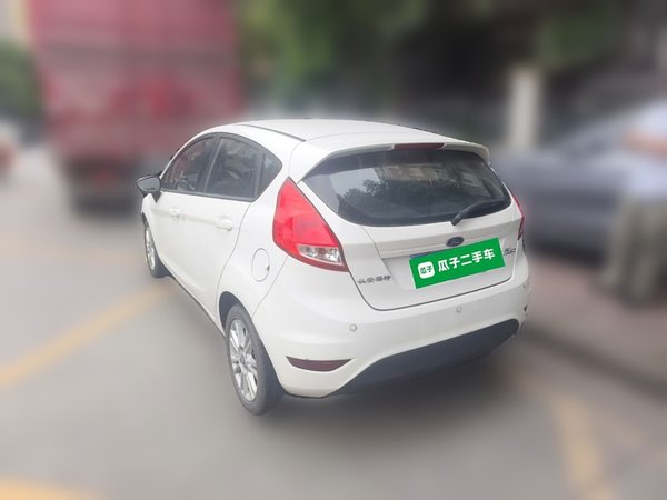 Ford Fiesta 2013, 117400 км, за 3734 USD