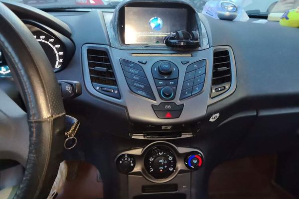Ford Fiesta 2013, 140600 км, за 2361 USD - фото 14