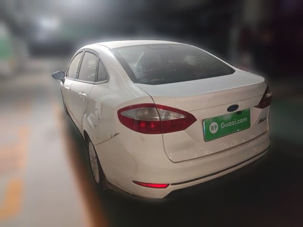 Ford Fiesta 2013, 60900 км, за 3028 USD
