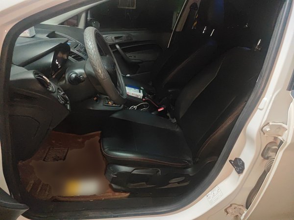 Ford Fiesta 2013, 60900 км, за 3028 USD - фото 16