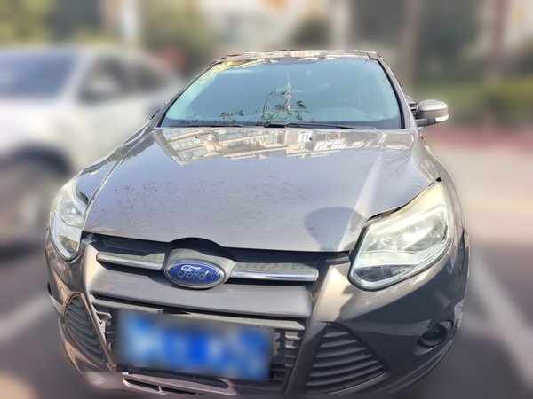 Ford Focus 2012, 131300 км, за 3038 USD