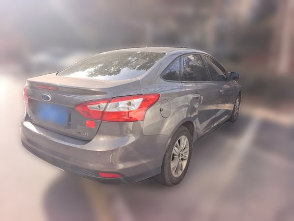 Ford Focus 2012, 131300 км, за 3038 USD - фото 6