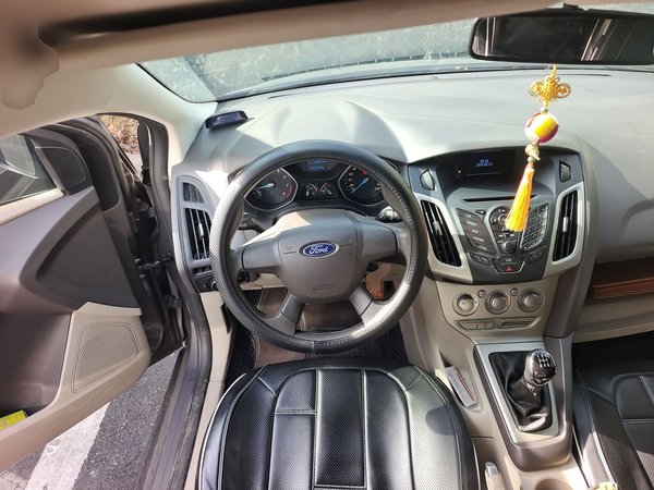 Ford Focus 2012, 131300 км, за 3038 USD - фото 11
