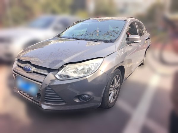 Ford Focus · 2012 год