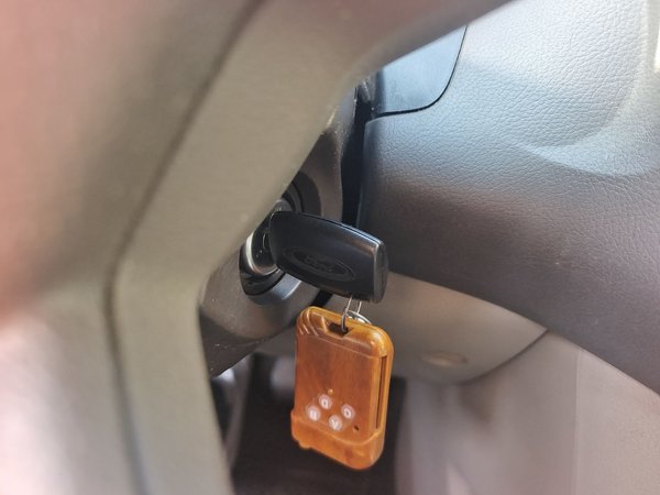 Ford Focus 2012, 131300 км, за 3038 USD - фото 9