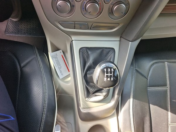 Ford Focus 2012, 131300 км, за 3038 USD - фото 15