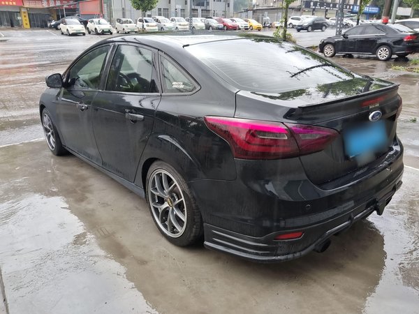 Ford Focus 2012, 140600 км, за 3672 USD - фото 11