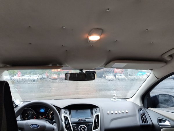 Ford Focus 2012, 140600 км, за 3672 USD - фото 12