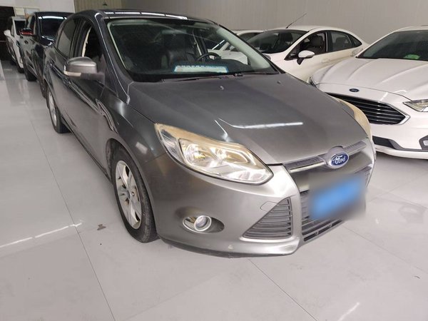 Ford Focus 2012, 115800 км, за 3575 USD