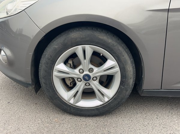 Ford Focus 2012, 122899 км, за 4887 USD - фото 8