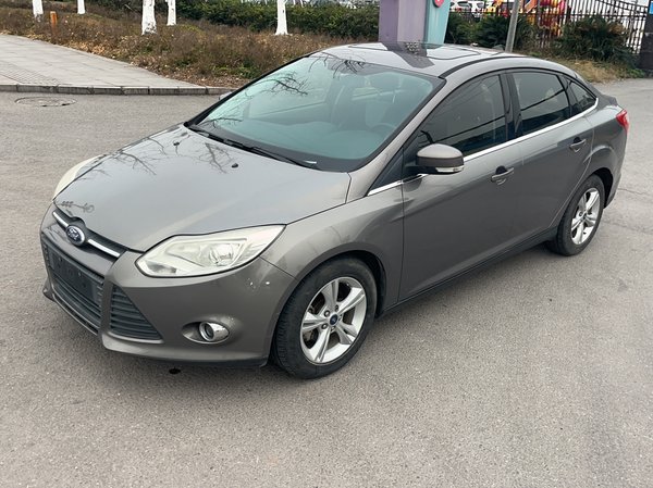 Ford Focus · 2012 год