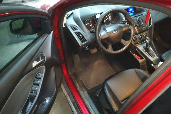 Ford Focus 2012, 100300 км, за 2779 USD - фото 17