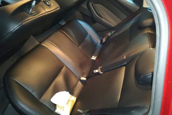 Ford Focus 2012, 100300 км, за 2779 USD - фото 18