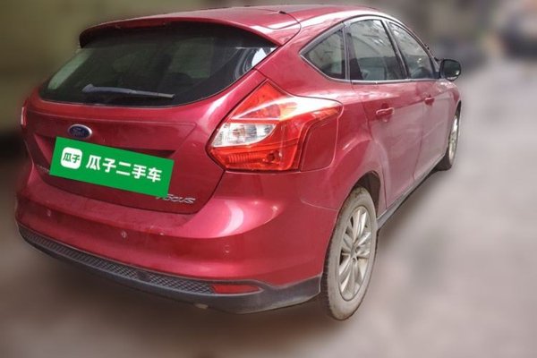 Ford Focus 2012, 100300 км, за 2779 USD - фото 6
