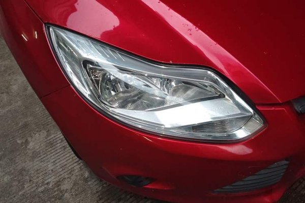 Ford Focus 2012, 100300 км, за 2779 USD - фото 7