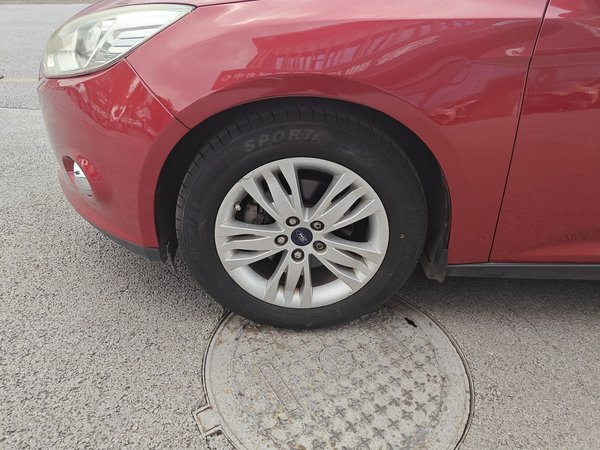 Ford Focus 2012, 120800 км, за 5032 USD