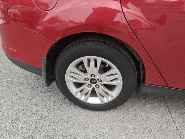 Ford Focus 2012, 120800 км, за 5032 USD - фото 10