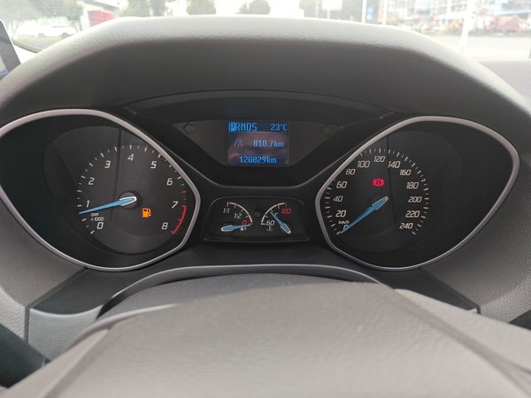 Ford Focus 2012, 120800 км, за 5032 USD - фото 16