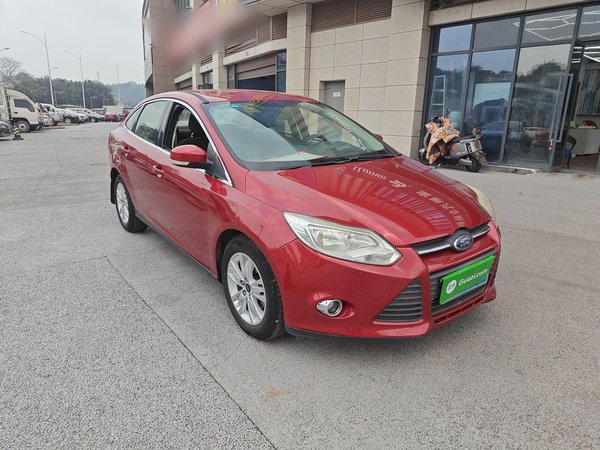 Ford Focus 2012, 120800 км, за 5032 USD