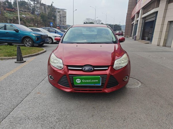 Ford Focus 2012, 120800 км, за 5032 USD