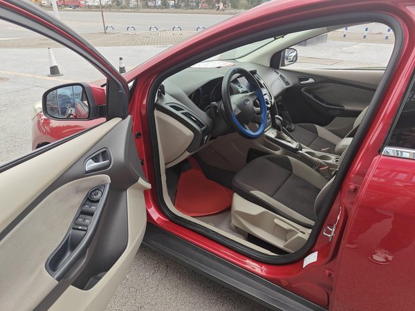 Ford Focus 2012, 120800 км, за 5032 USD - фото 21